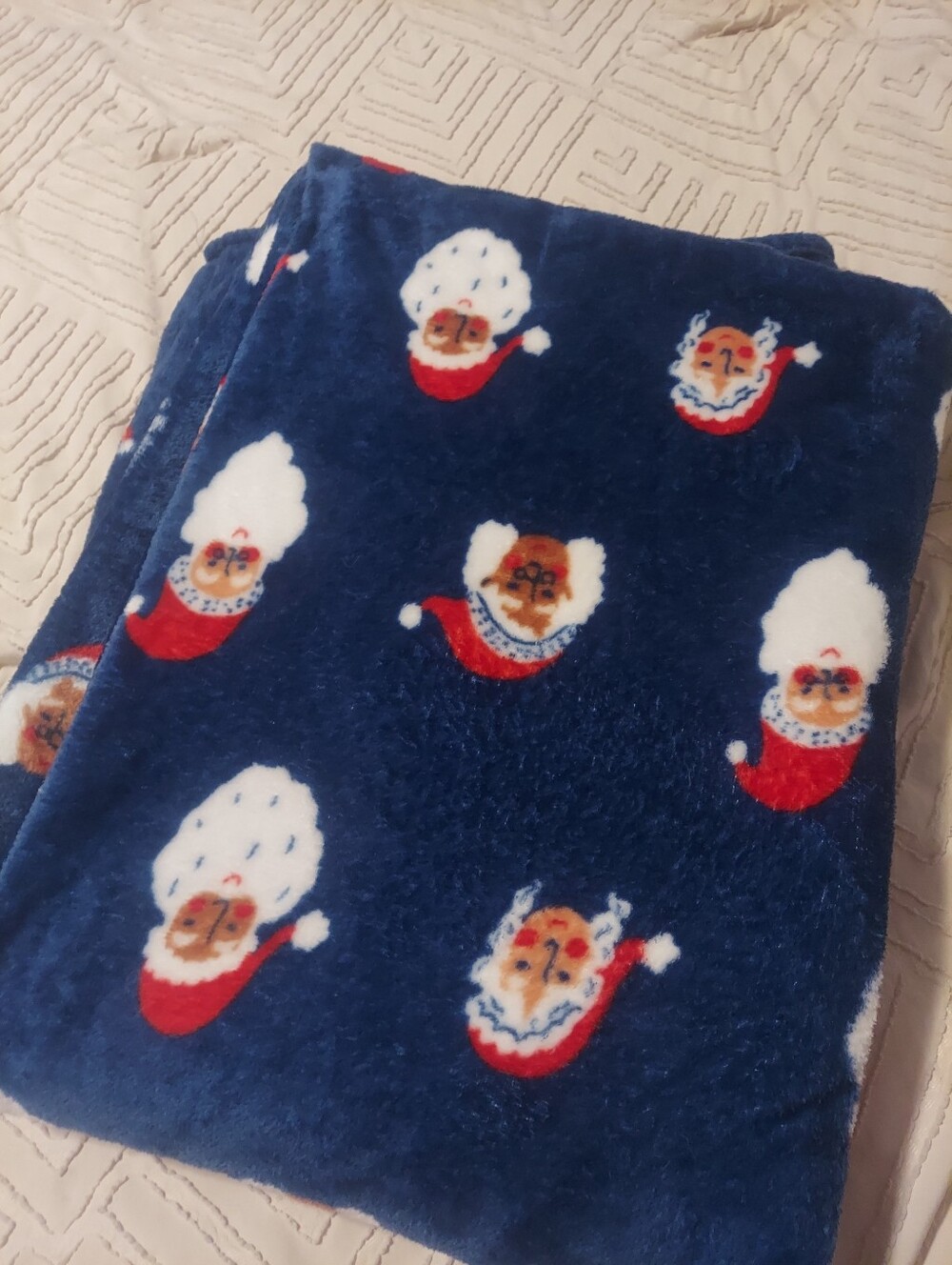 Wondershop Target Navy Blue Santa Claus Fleece Throw Blanket Christmas Holiday